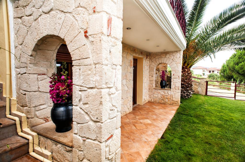 Villa Pefkohori Exterior photo